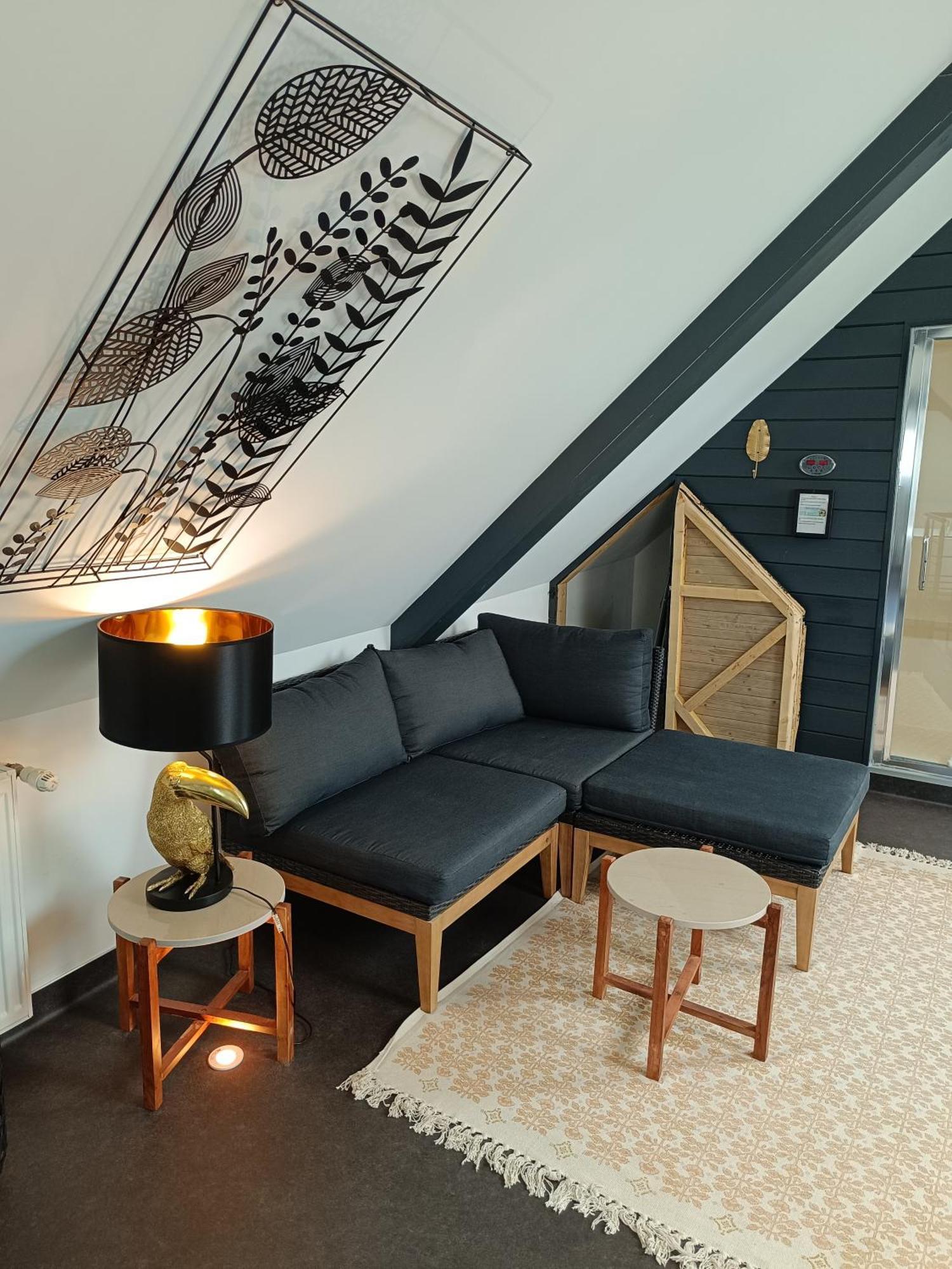 Les Suites De Bougainville Конкарно Экстерьер фото